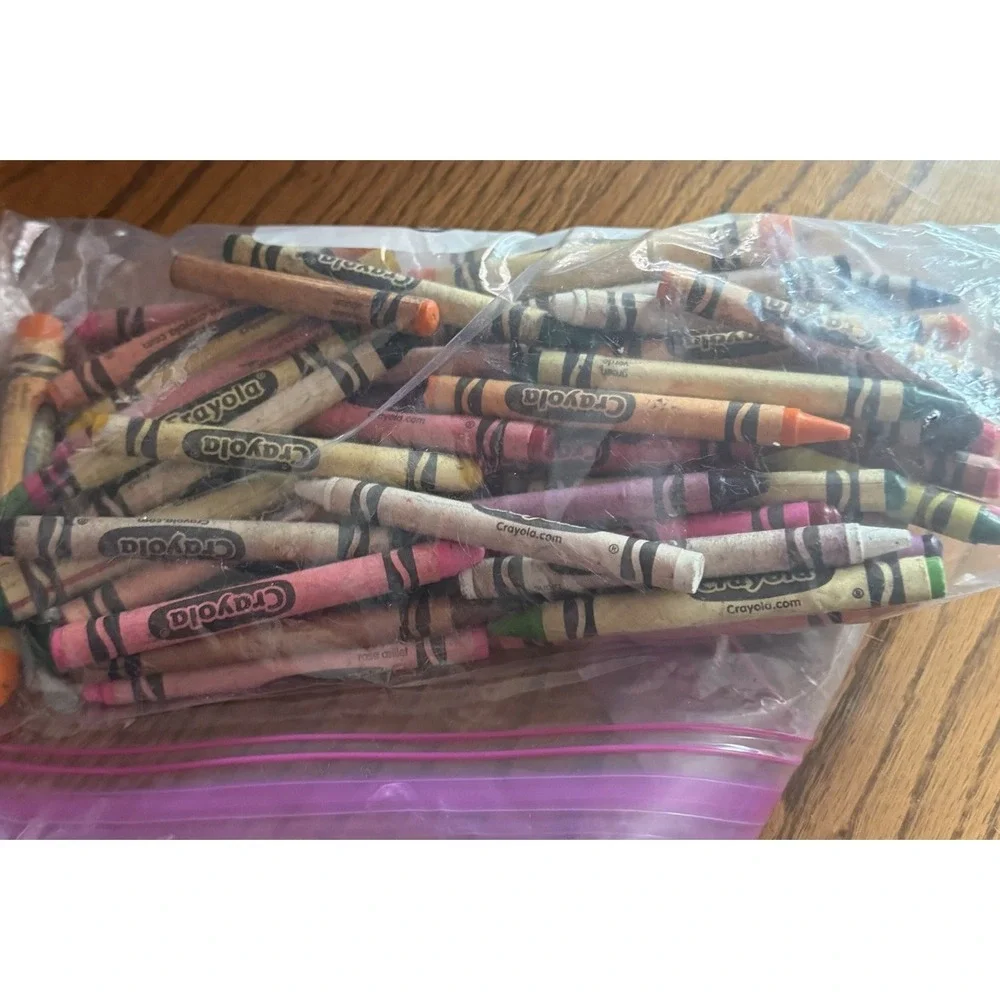 Crayons Random Colors Used 10 Ounces Crafts Art Melting Crafting Coloring School
